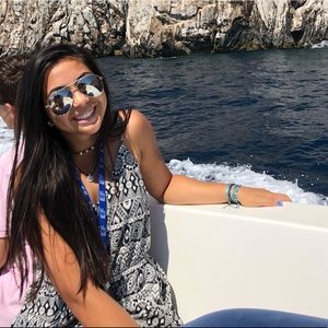 Meet your Posher, Kirsten